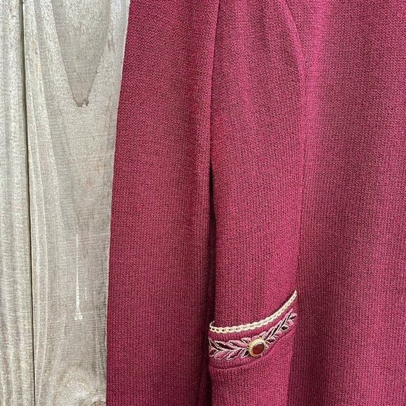 Burgundy St John Blazer/Jacket with Gold Trim - Picture 9 of 10